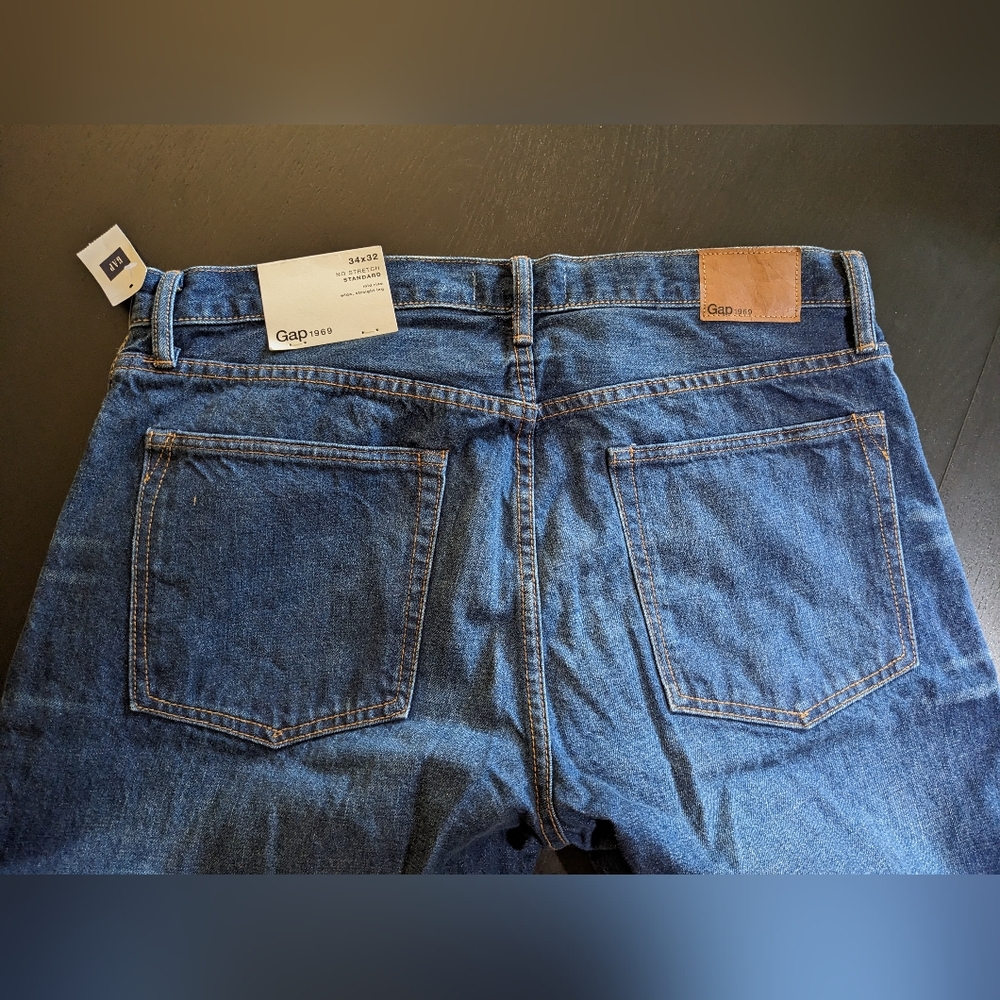 New Gap Men's Jeans - Picture 2 of 6